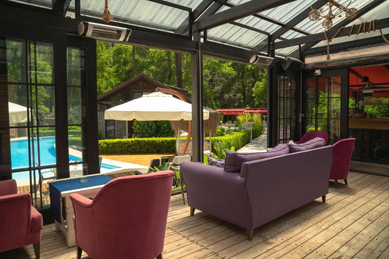 Zümrüt Çıralı Boutique Hotel Extérieur photo